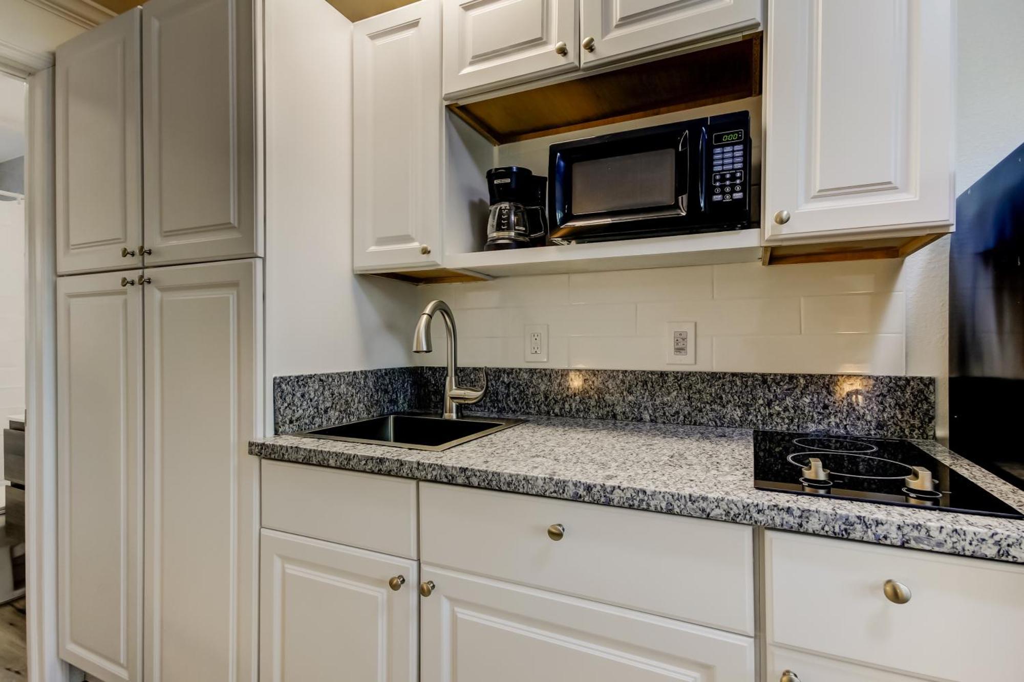 Carousel Suites -Redington Shores Exterior foto